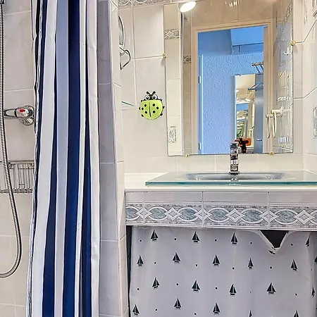 4 Pers Au Lagon Bleu